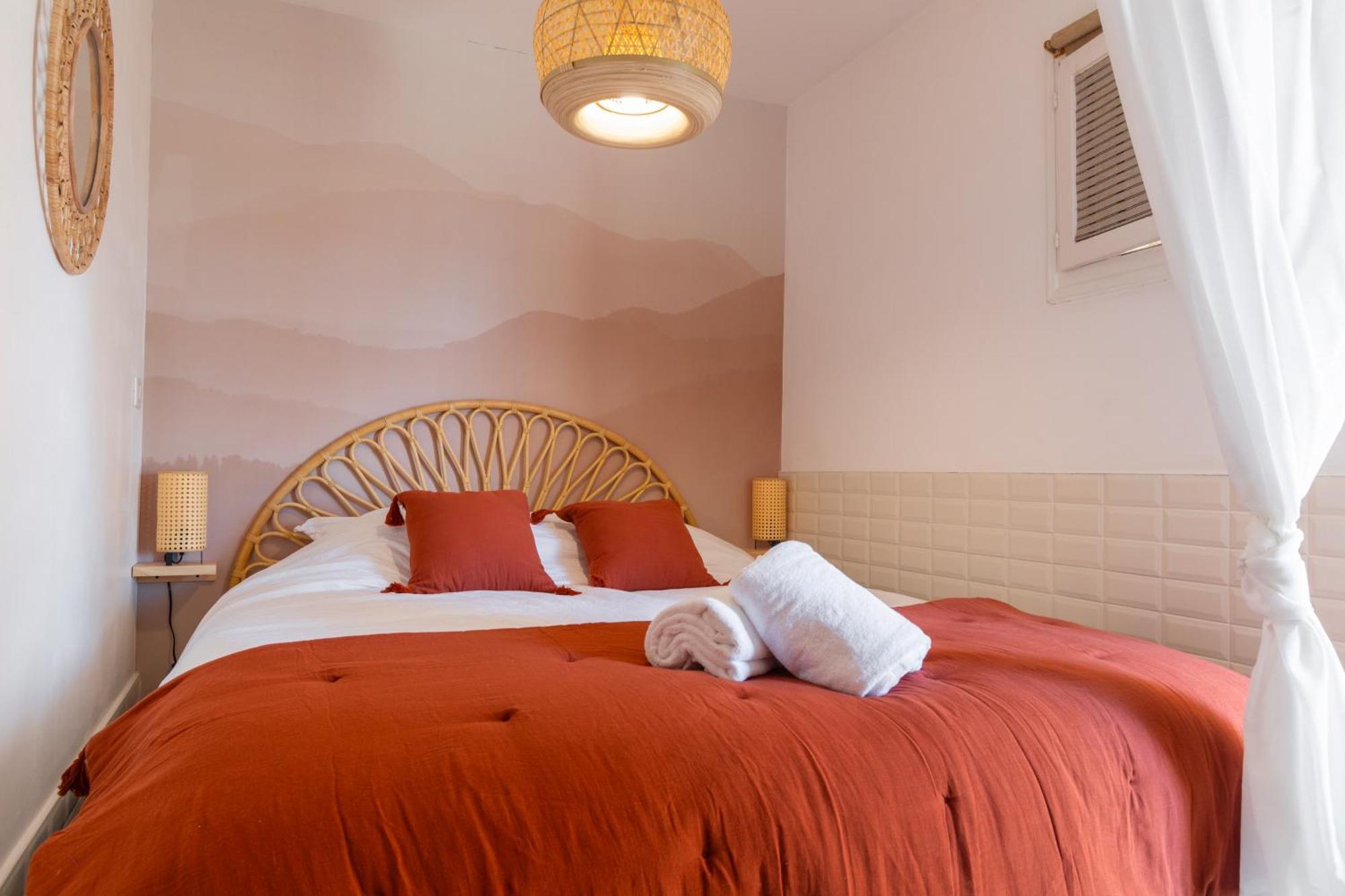 Appart Cosy, Piscine, Clim, Parking Prive - Proche Plage - Arrivee Autonome - Lit Queen Size La Seyne-sur-Mer Extérieur photo